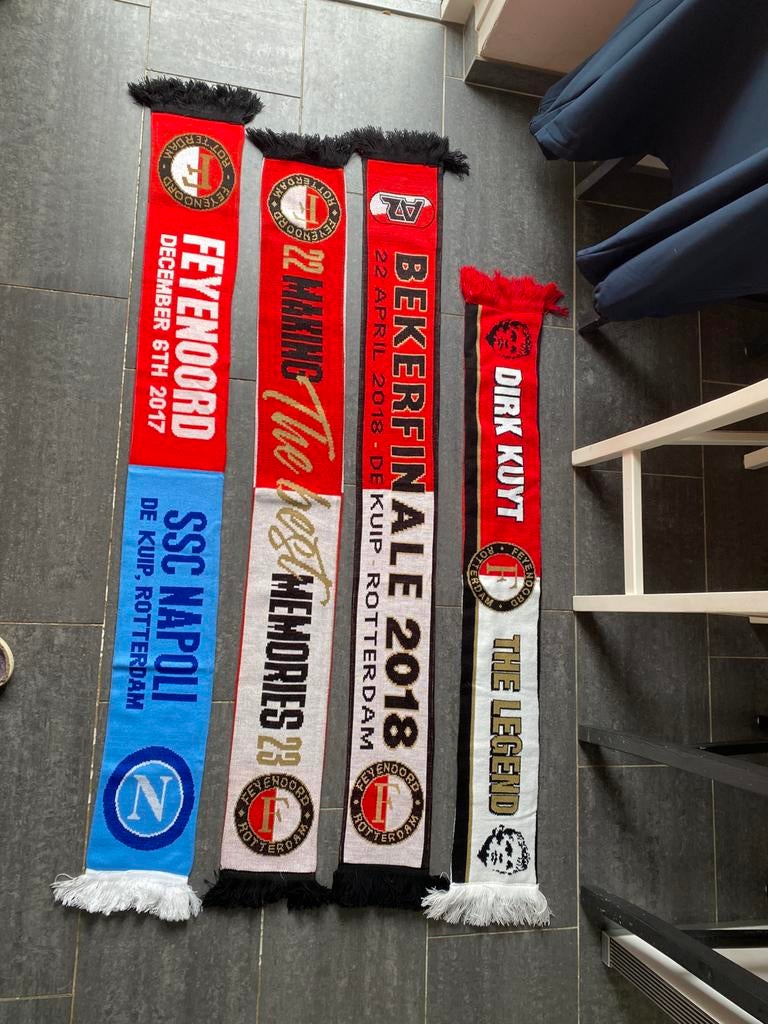Feyenoord sjaal verzameling: CL, Napoli, Bekerfinale, Dirk K, Ophalen of Verzenden, Zo goed als nieuw, Feyenoord, Vaantje of Sjaal