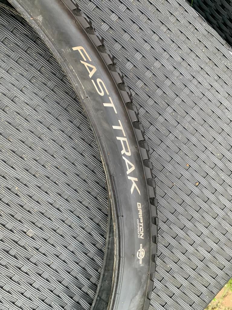 Specialized Fast Track 29x2.3 (2 stuks), Gebruikt, Band, Ophalen of Verzenden, Mountainbike
