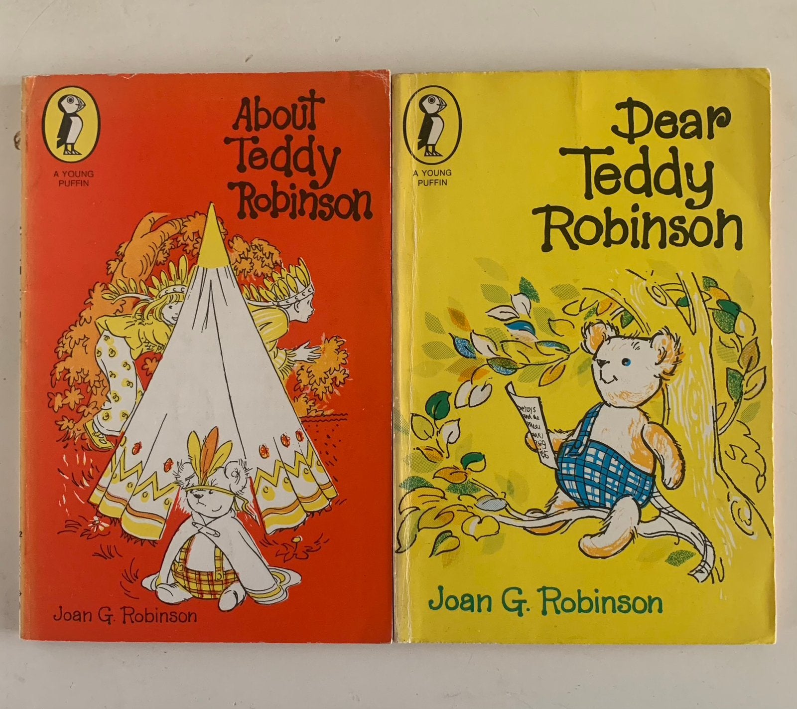 2x Joan G. Robinson - About Teddy Robinson / Dear Teddy …, Ophalen of Verzenden, Gelezen