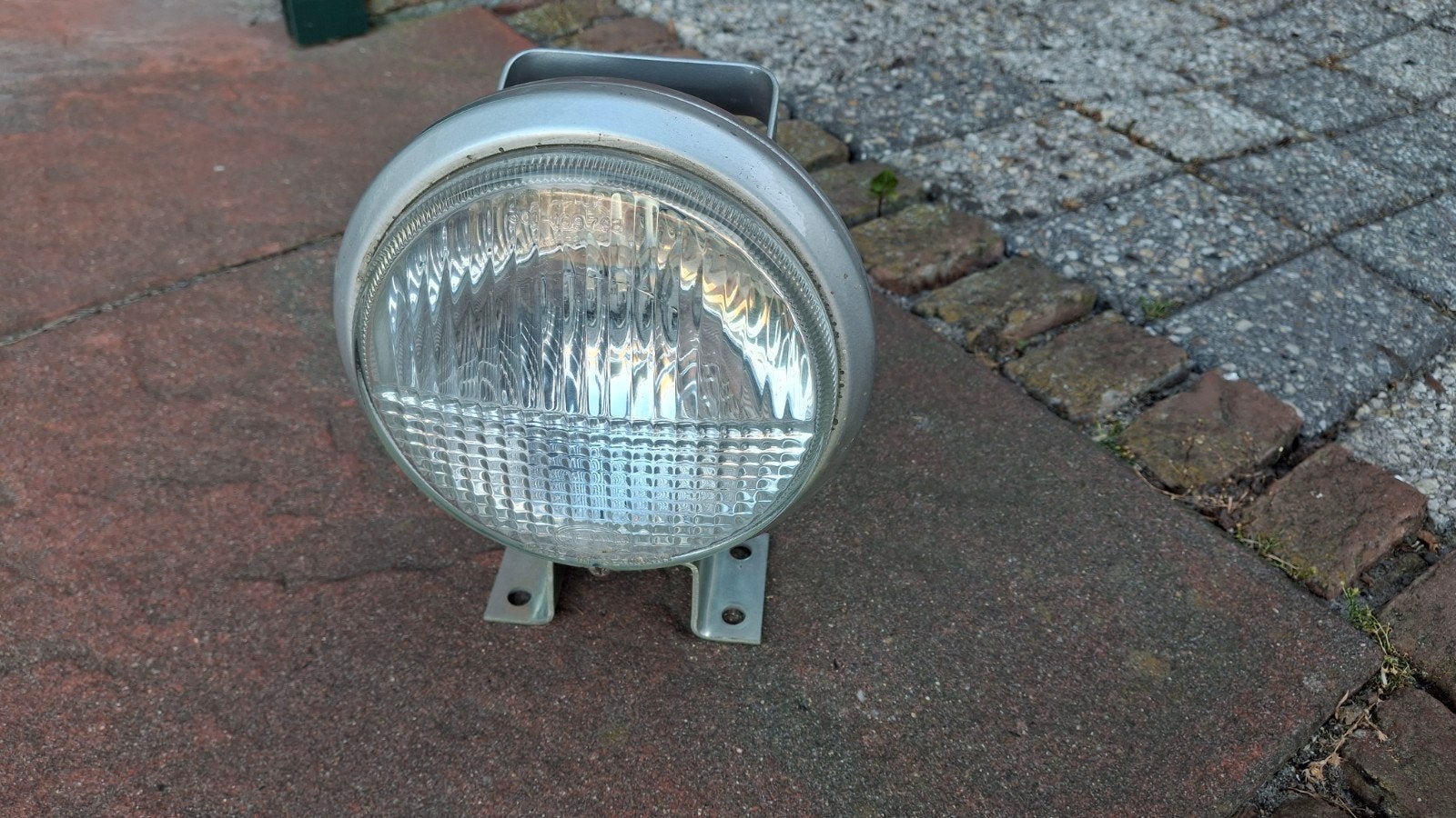 Nieuwe werklamp voor achter op tractor, Ophalen