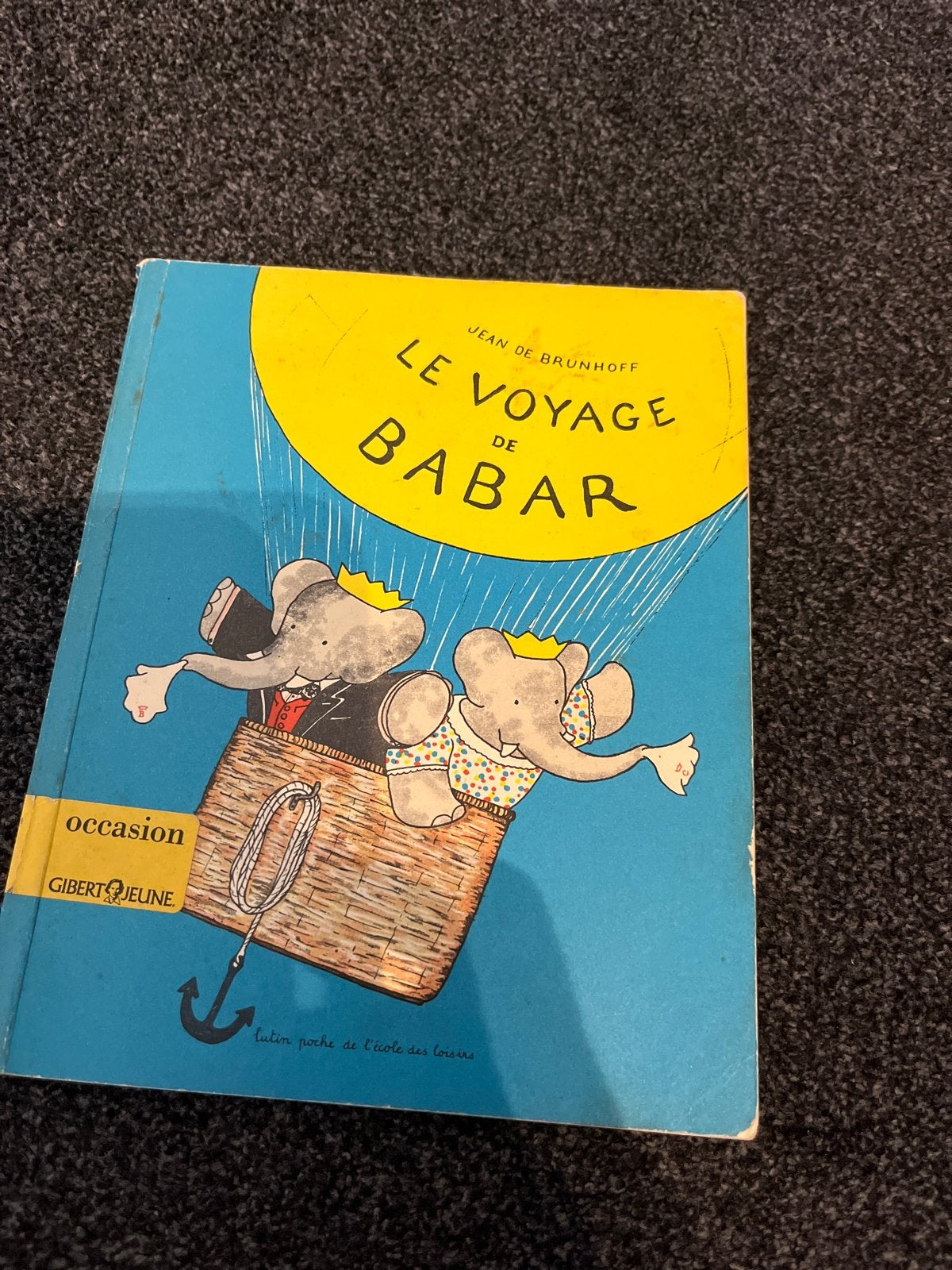 Le Voyage de Babar - Klassiek kinderboek (Frans), Boeken, Ophalen of Verzenden, Gelezen, Fictie