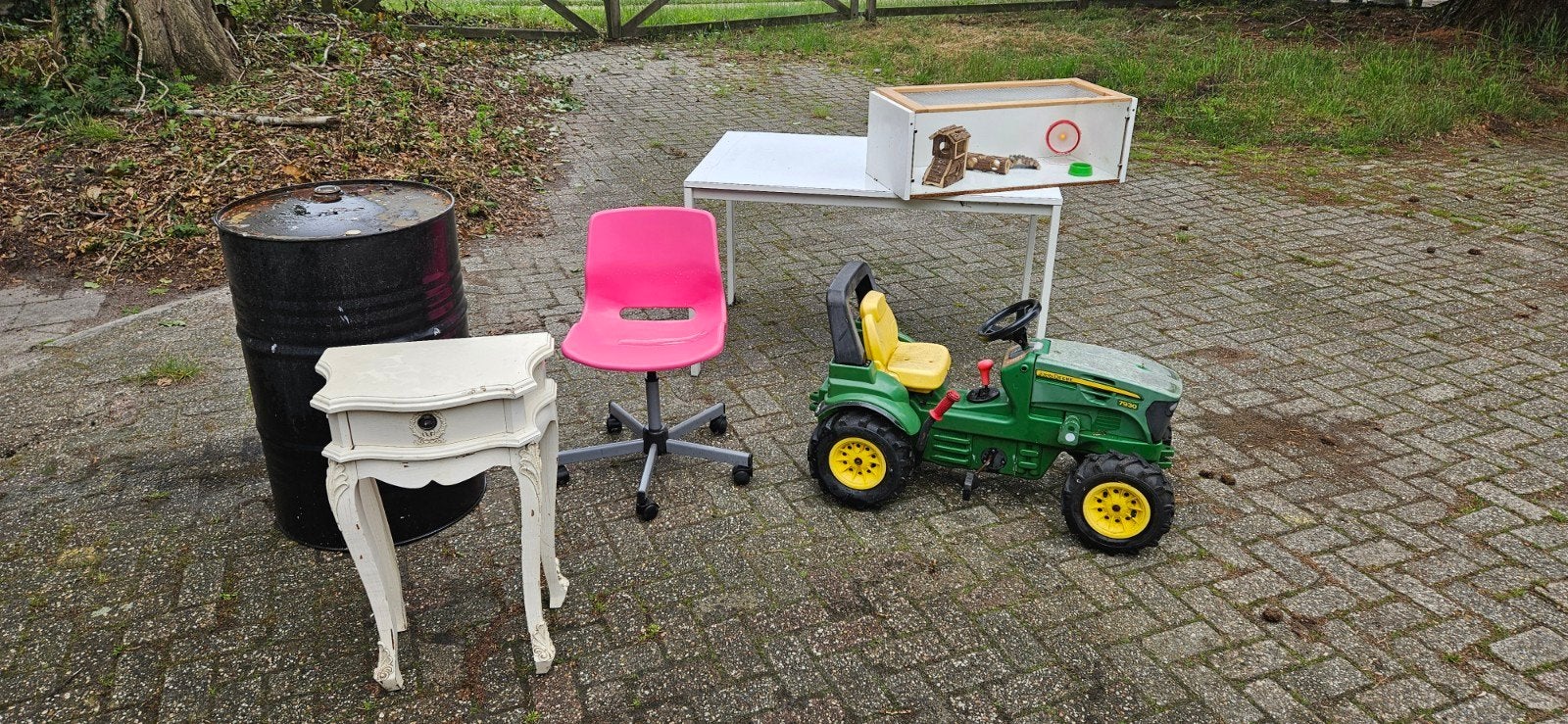 ☆ Garage Sale ☆ olievat trekker tafel terrarium stoel, Ophalen, Gebruikt, Overige typen, Overige merken