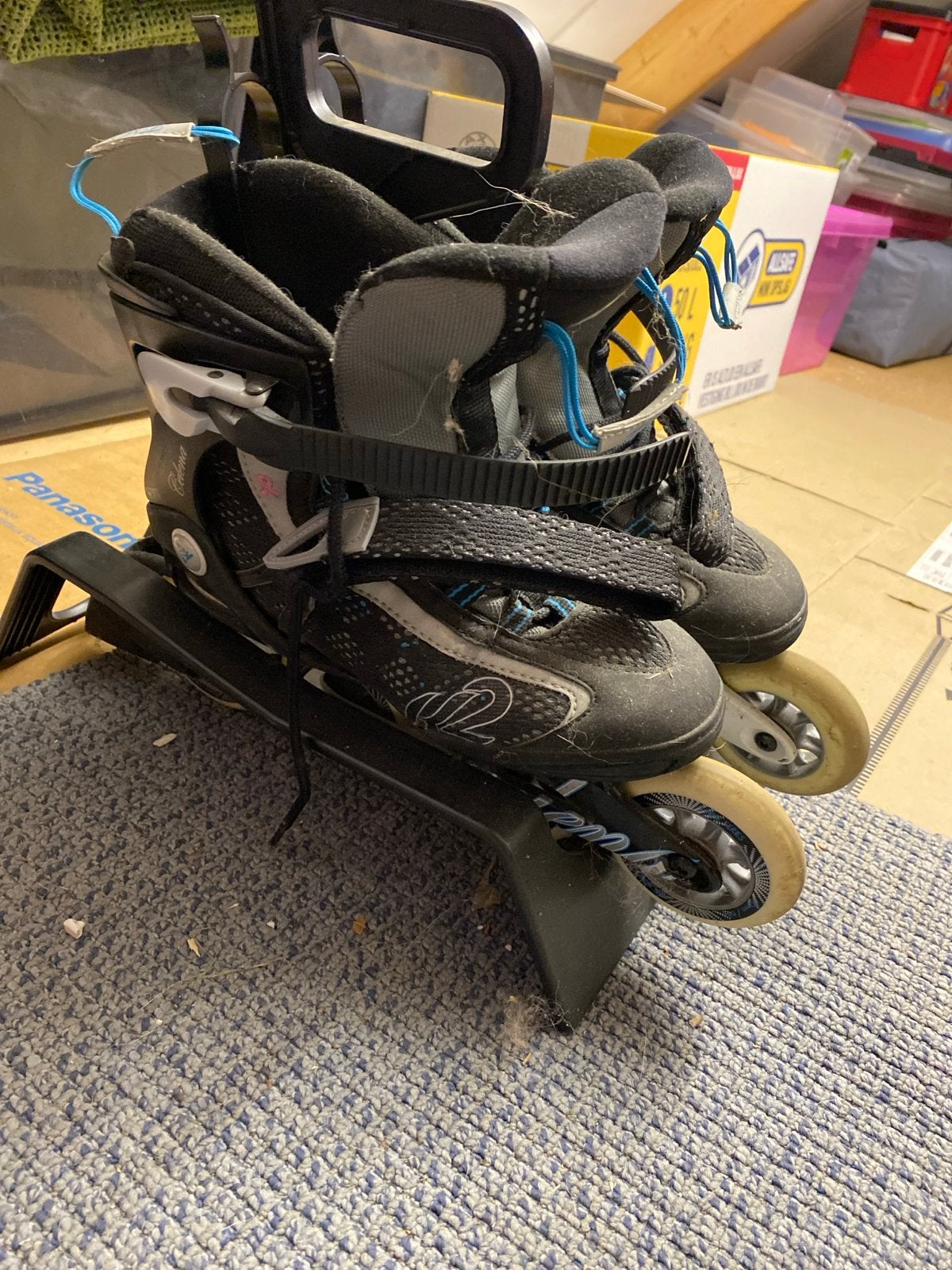 Skeelers met houder - Maat 39, Sport en Fitness, K2, Gebruikt, Ophalen of Verzenden, Inline skates 4 wielen