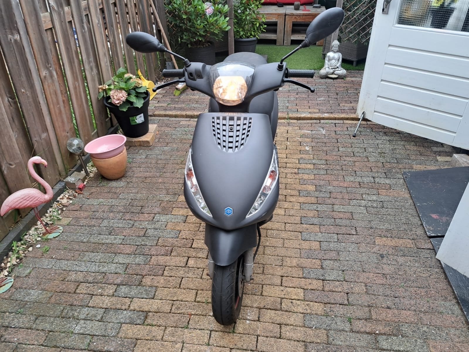 Piaggio Zip Scooter - Goed onderhouden, Fietsen en Brommers, Scooters | Piaggio, Ophalen, Gebruikt, Zip, Benzine