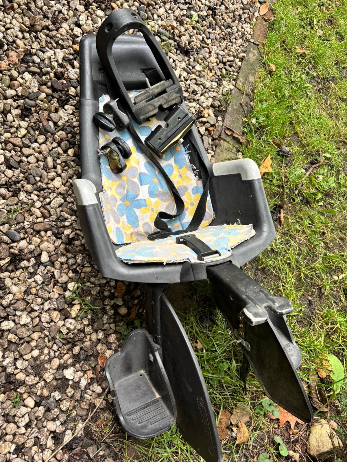 Fietsstoeltje bobike achter, Ophalen, Gebruikt, Achterzitje, Voetsteuntjes