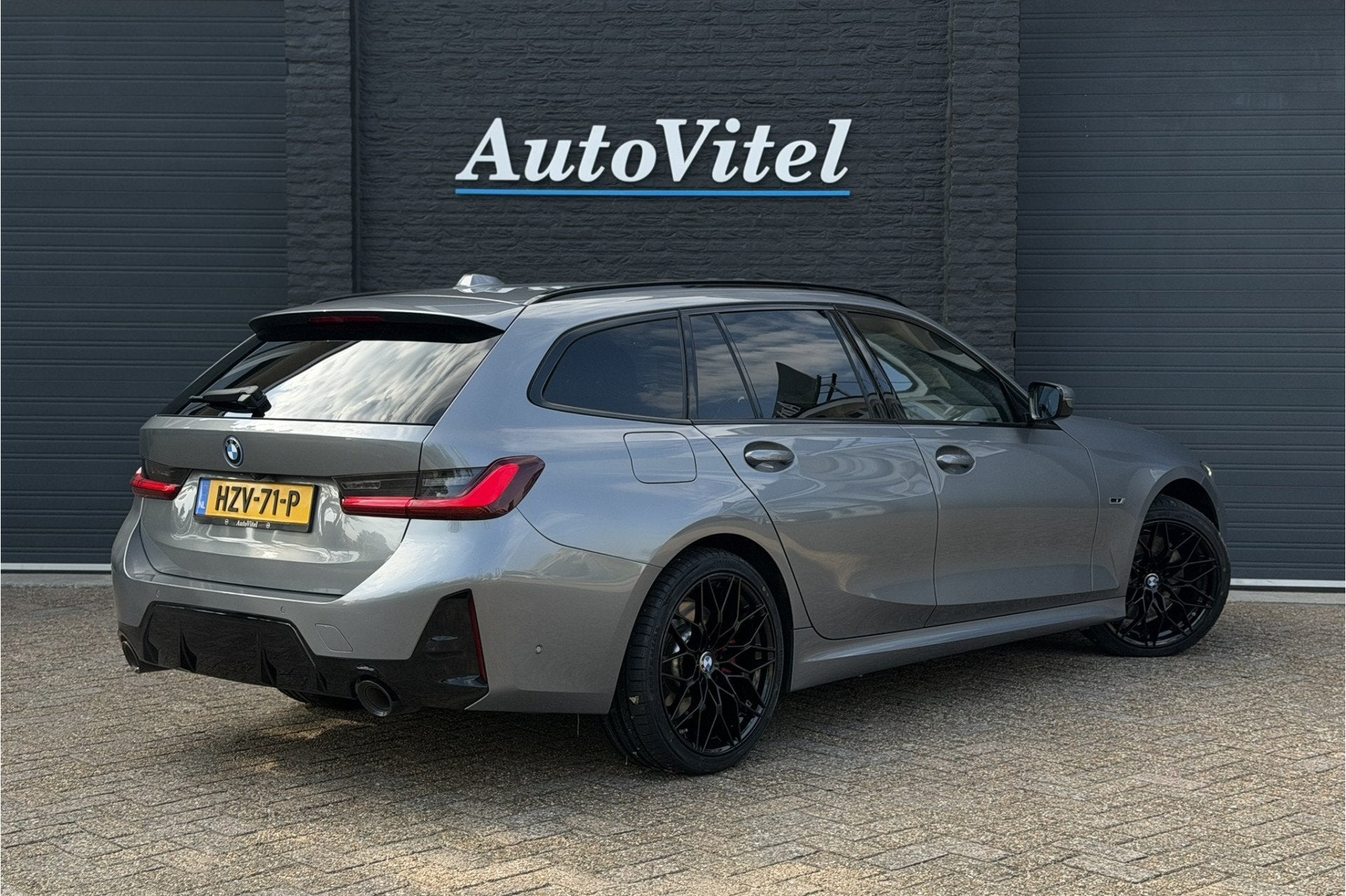BMW 3 Serie Touring 330e M-Sport Pro | Widescreen | Memory |, Auto's, Automaat, 1998 cc, Gebruikt, 4 cilinders