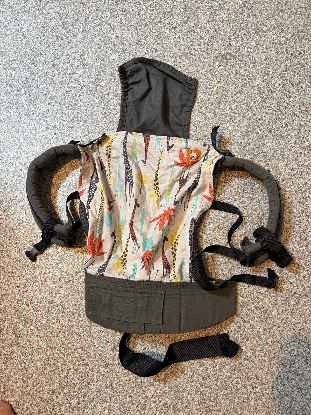 Tula Toddler Draagzak - Giraffe Patroon, Kinderen en Baby's, Gebruikt, Buik of Rug, Draagzak, Ophalen