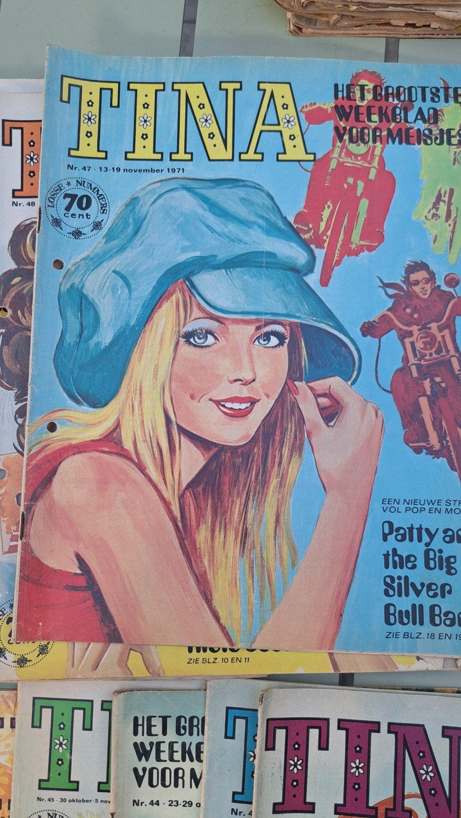 Tina tijdschriften uit 1971 - Diverse nummers, Ophalen of Verzenden, Gelezen, Damesbladen