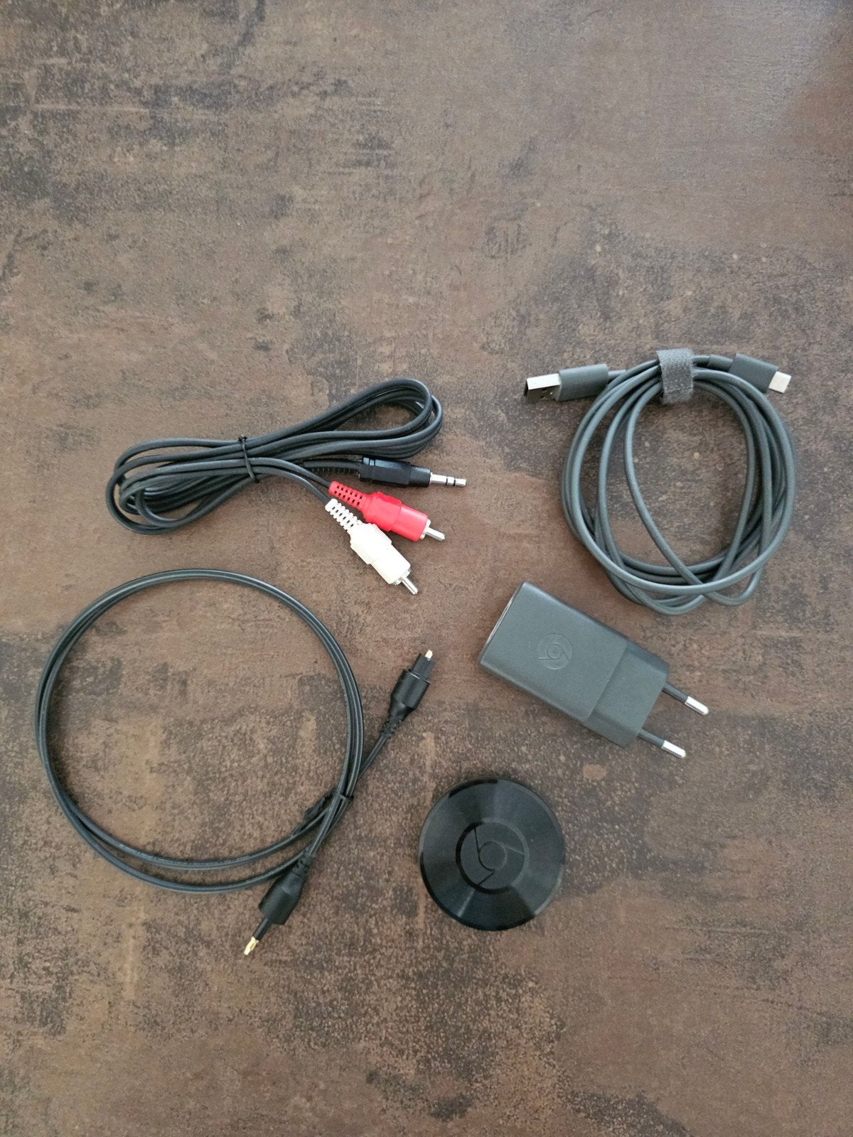 Google Chromecast Audio (RUX-J42), Audio, Tv en Foto, Mediaspelers, Ophalen of Verzenden, Zo goed als nieuw, Optische audio, Zonder harde schijf