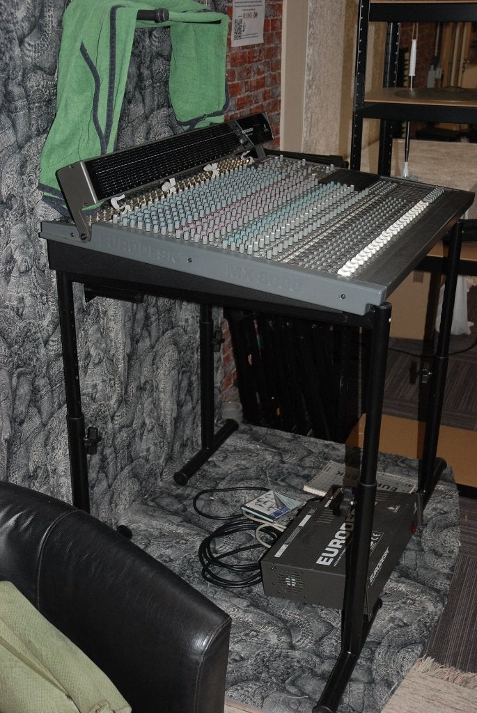 Behringer MX8000 mengtafel    <26261585>, Gebruikt, ., Behringer, .