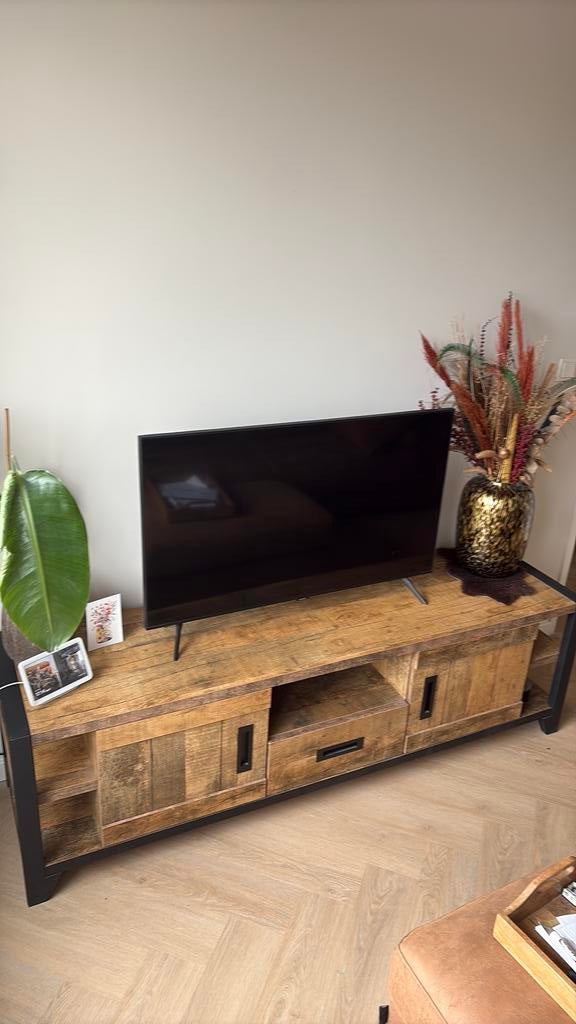 Tv meubel Sheffield van Bouman & Potter, Huis en Inrichting, Kasten | Televisiemeubels, Ophalen, 150 tot 200 cm, Zo goed als nieuw