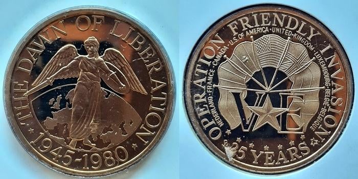 35 jaar Bevrijding  1945-1980, Postzegels en Munten, Penningen en Medailles, Brons, Nederland, Verzenden