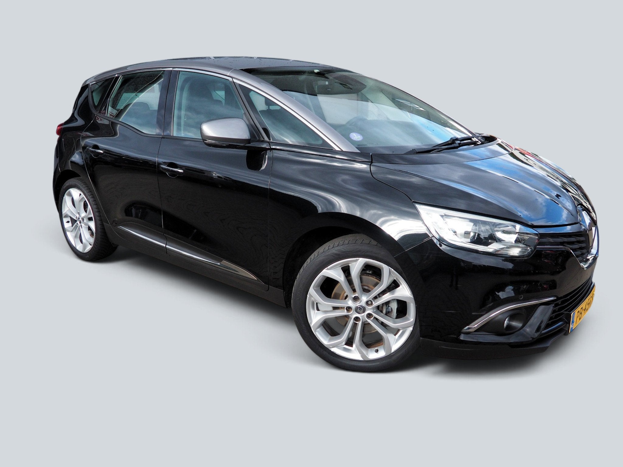 Renault Scénic 1.2 TCe Zen CLIMA CRUISE NAVI TREKH. LM VELG, Auto's, Voorwielaandrijving, Gebruikt, Euro 6, 4 cilinders