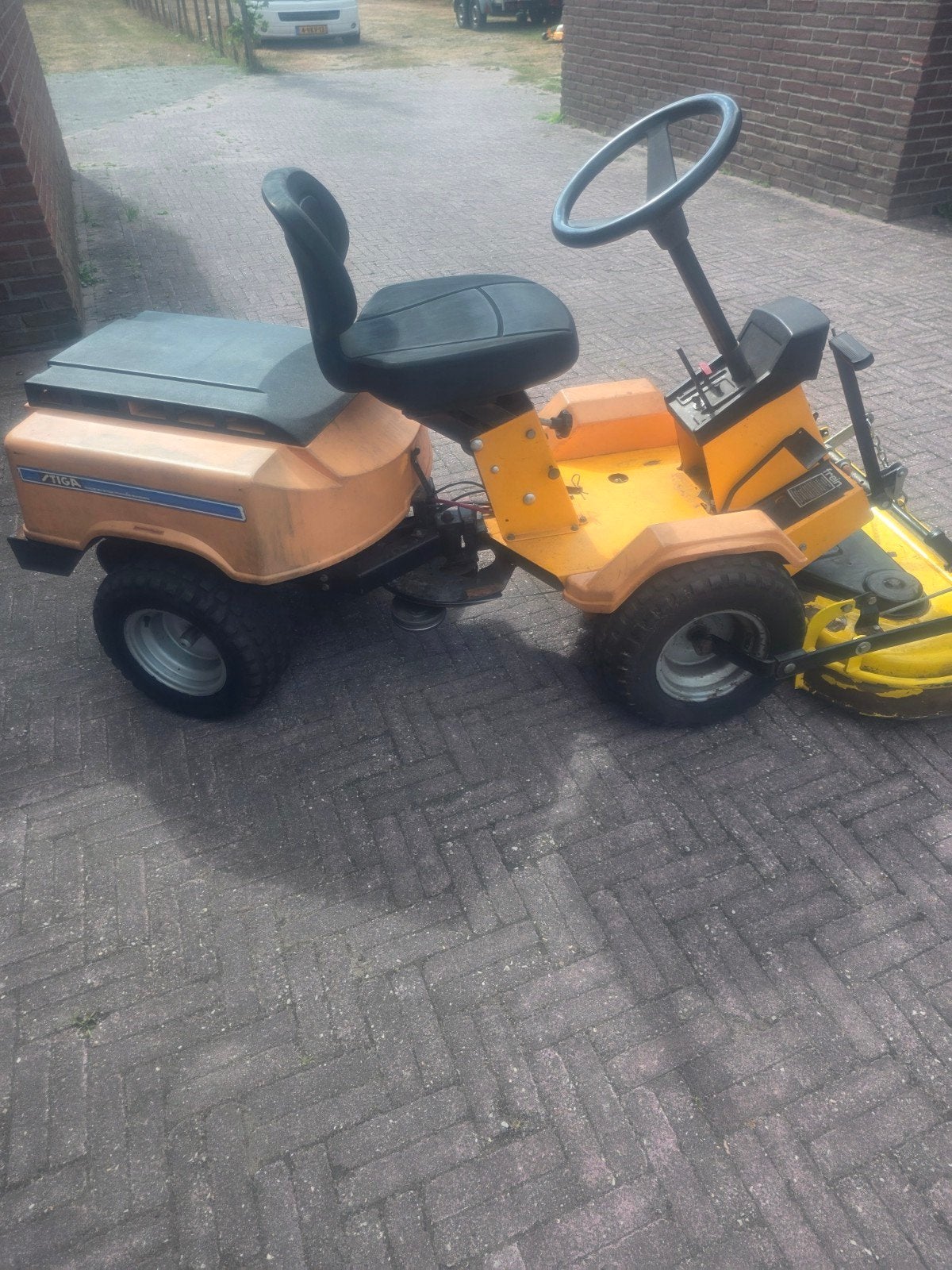 Stiga Park Frontmaaier  zitmaaier, Tuin en Terras, Grasmaaiers, Ophalen of Verzenden, Gebruikt, 50 cm of meer, Stiga