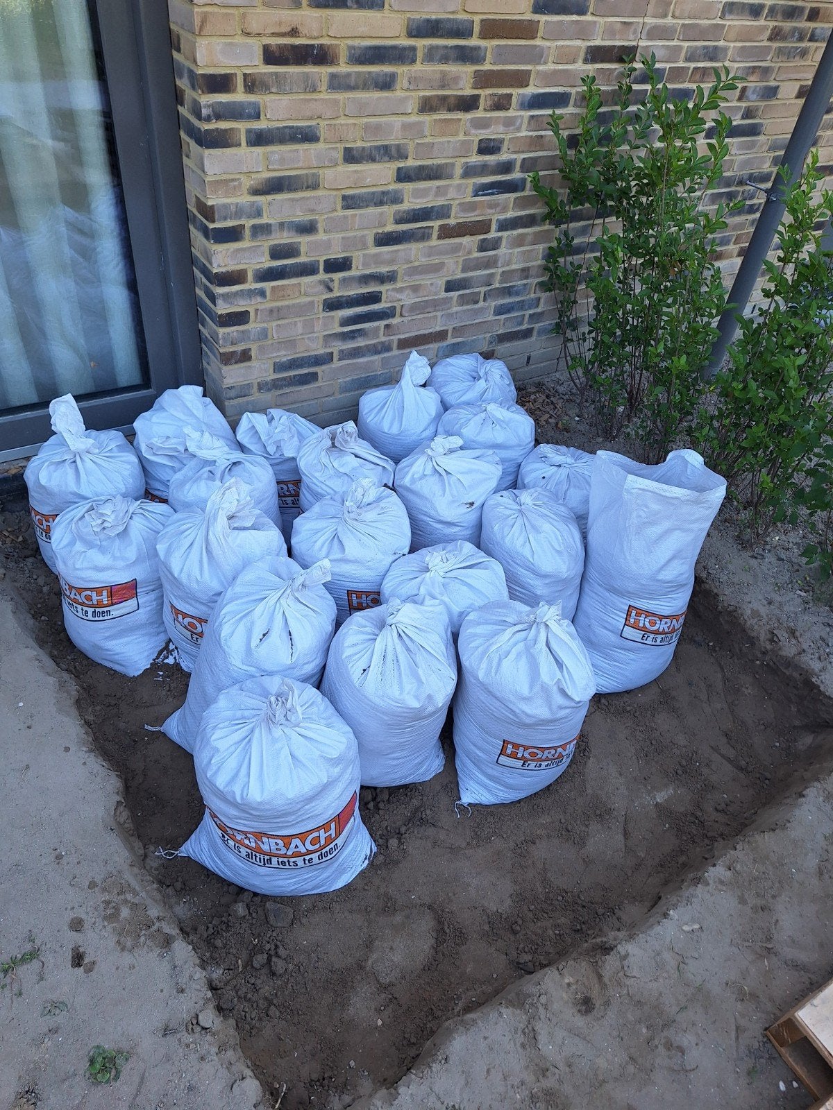 GRATIS! Bouwgrond (ca. 25/30 kg per zak) 20 zakken, Ophalen, Gebruikt, Overige typen