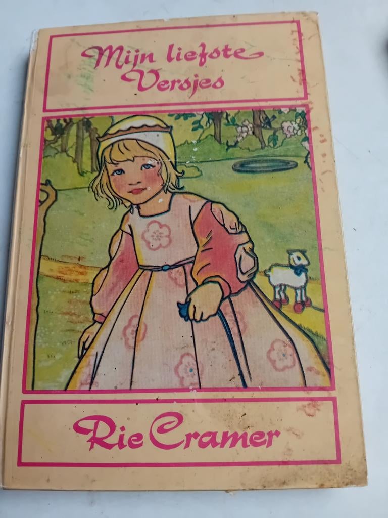 Mijn Liefste Versjes - Rie Cramer, Ophalen of Verzenden, Gelezen, Rie Cramer, Sprookjes