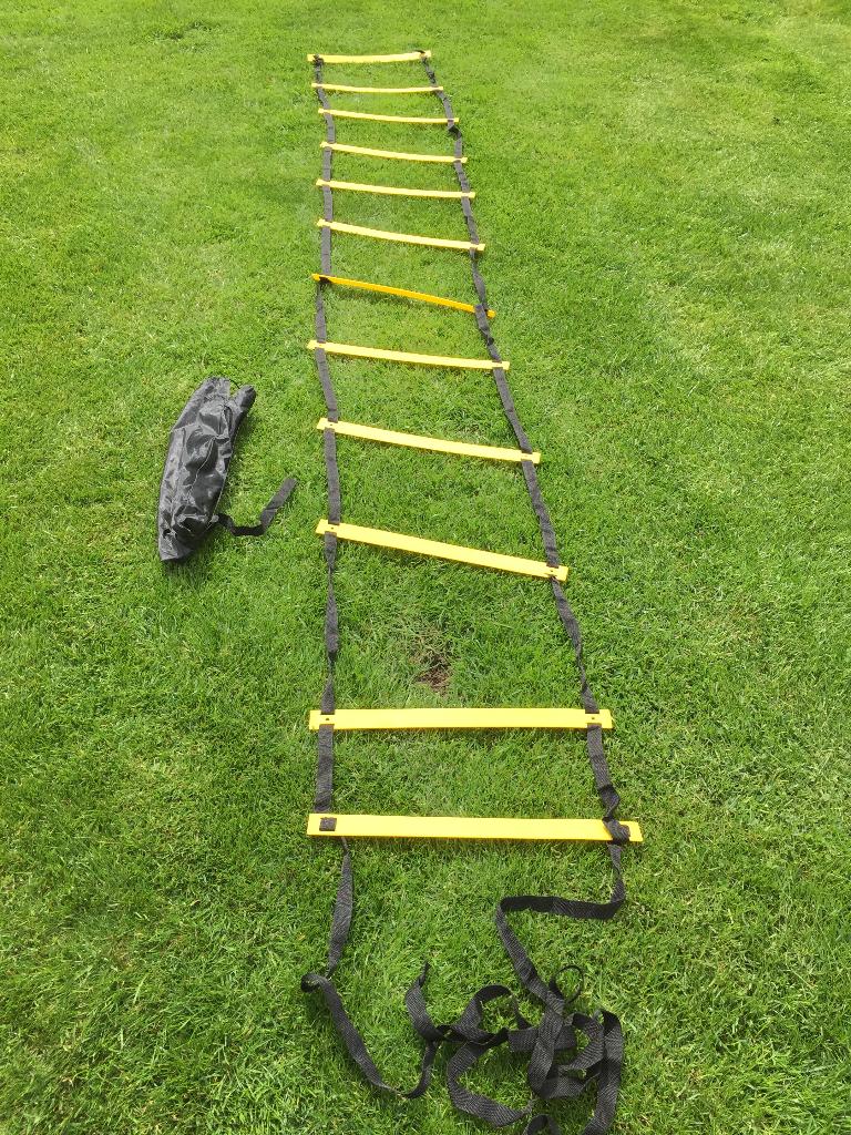 Voetballadder in opbergtas, Ophalen of Verzenden, Gebruikt, Benen, Overige typen