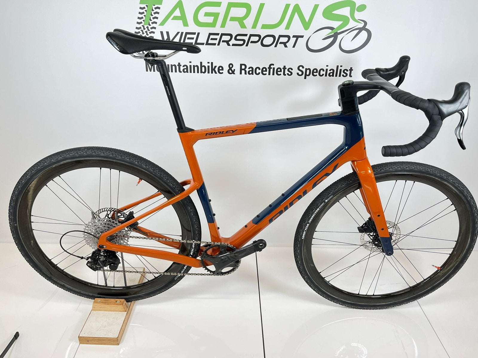 Ridley carb Kanzo Adventure Campa 1x13 Carb Wiel gravelbike, Overige merken, 28 inch, 10 tot 15 versnellingen, Ridley