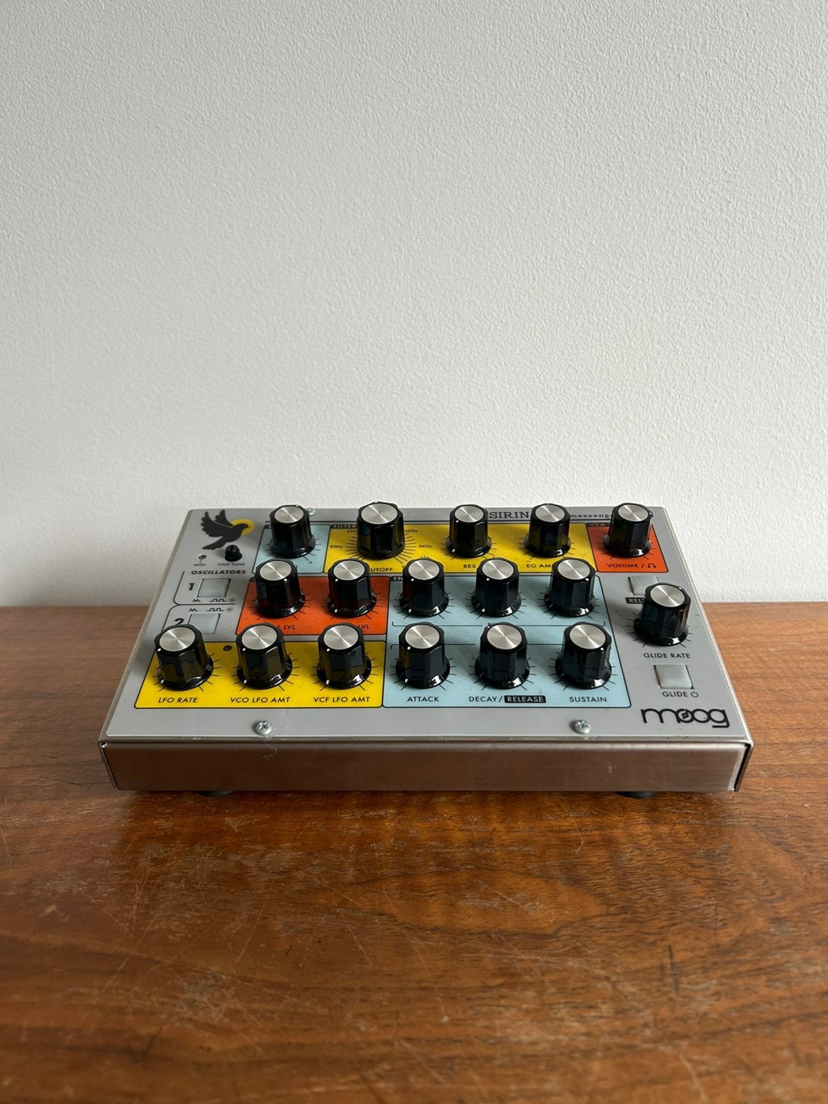 Moog Sirin Analog Messenger of Joy Synthesizer (Minitaur +), Muziek en Instrumenten, Synthesizers, Ophalen, Zo goed als nieuw