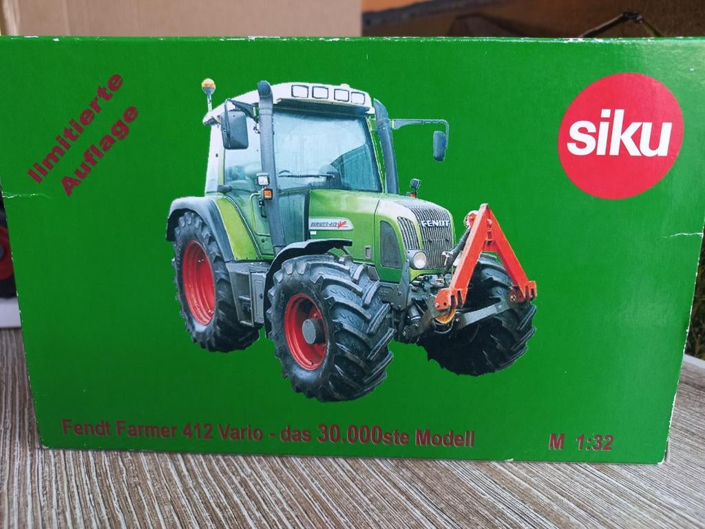 Fendt Farmer 412 Vario Limited Edition Siku, Hobby en Vrije tijd, Modelauto's | 1:32, Ophalen of Verzenden, Zo goed als nieuw