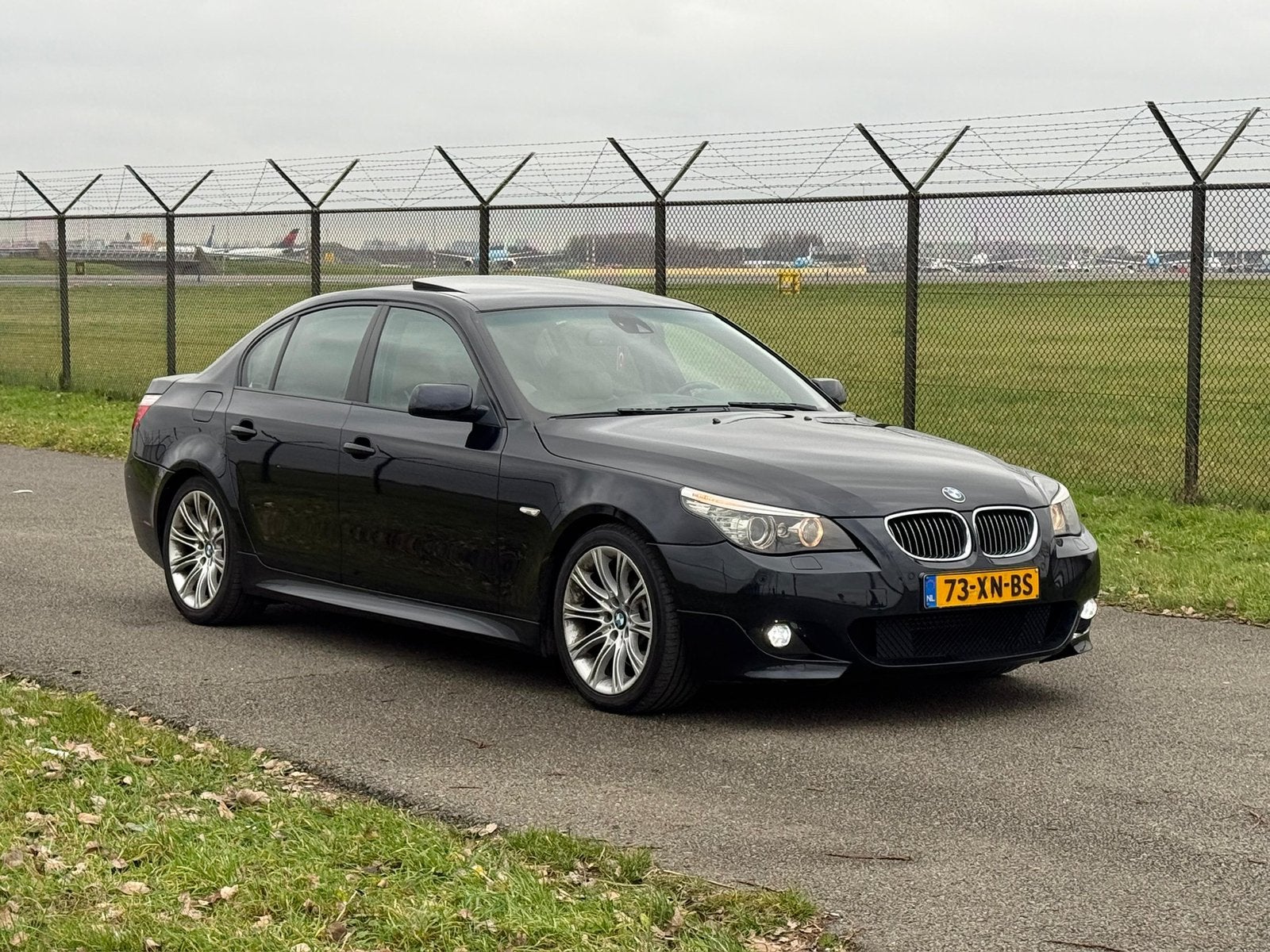 BMW 5-Serie 3.0 I 530 LCI AUT 2007 M Pakket NAP NEW APK, Auto's, BMW, Particulier, 5-Serie, ABS, Adaptieve lichten, Airbags, Airconditioning