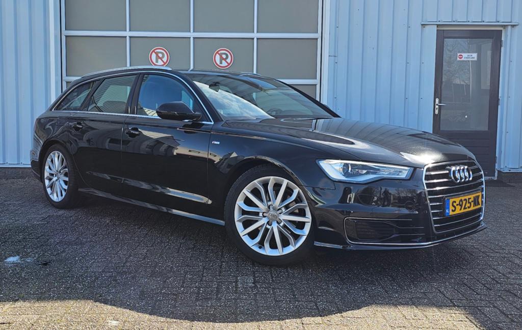Audi A6 1.8 Tfsi Ultra S-Line 140KW 2016 Zwart, Auto's, Audi, 1610 kg, Zwart, 1600 kg, 93 €/maand