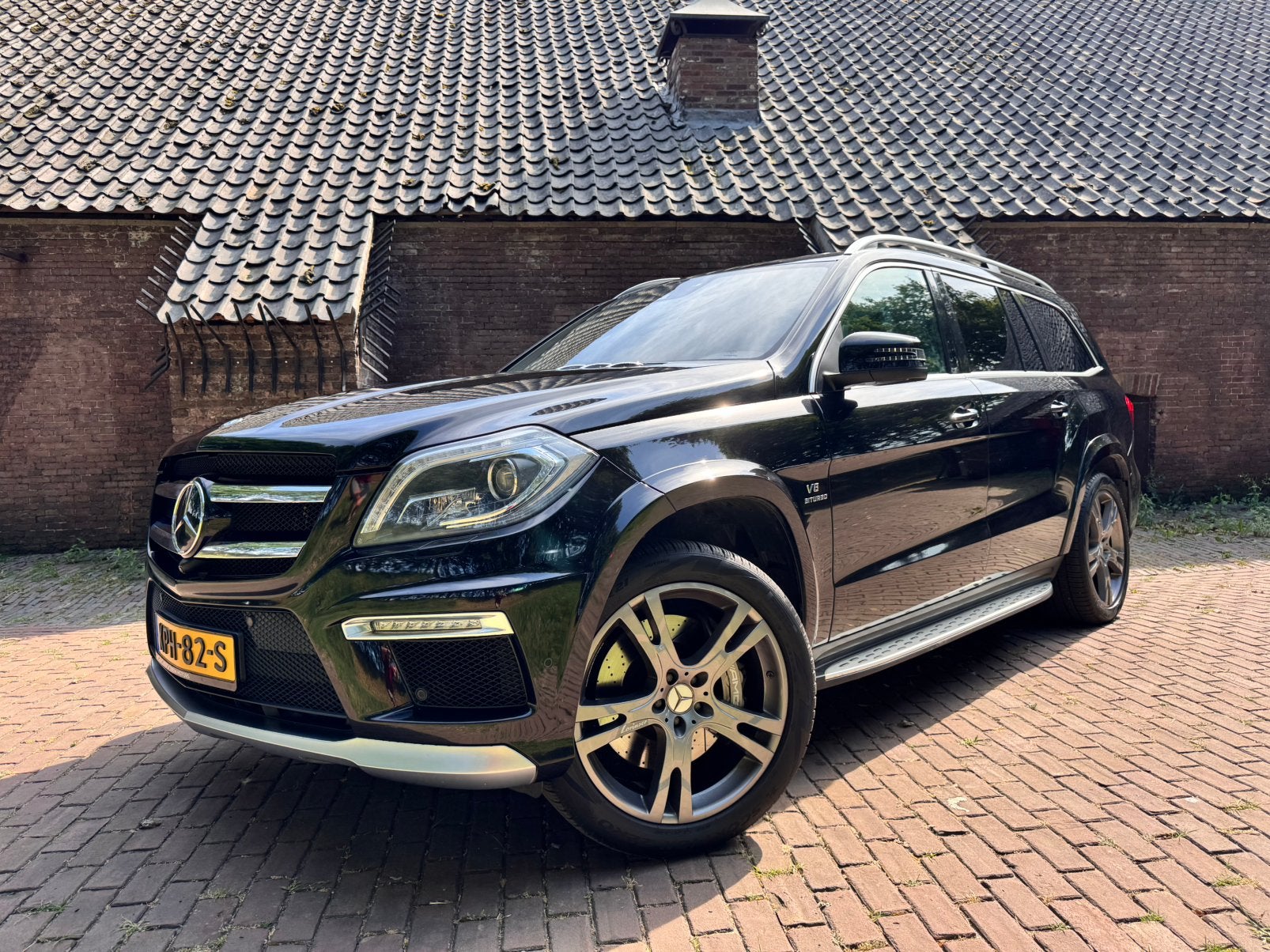 Mercedes-Benz GL63 AMG - dealeronderhouden, 1 jaar garantie, Auto's, Mercedes-Benz, 5461 cc, GL, 7 stoelen, Zwart