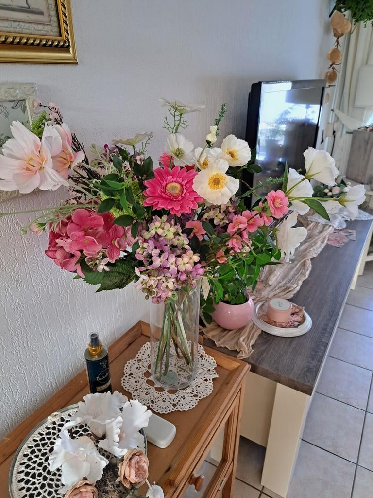 Prachtig groot zijden bloemen boeket met vaas, Ophalen of Verzenden, Zo goed als nieuw