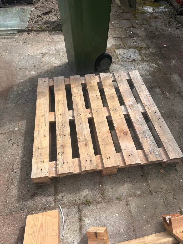 Gratis op te halen: Houten pallet, Gebruikt, Ophalen of Verzenden, 50 mm of meer, Pallet