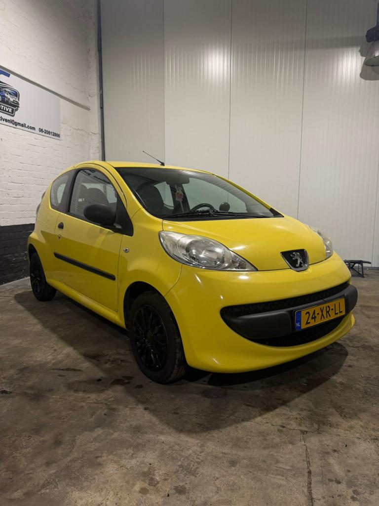 Peugeot 107 1.0 12V 3DR 2007 Geel, Auto's, Peugeot, Bedrijf, Benzine, A, Hatchback, Handgeschakeld, Origineel Nederlands, Geel