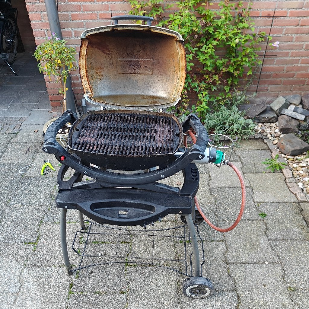 Foto 6 van Weber gas grill