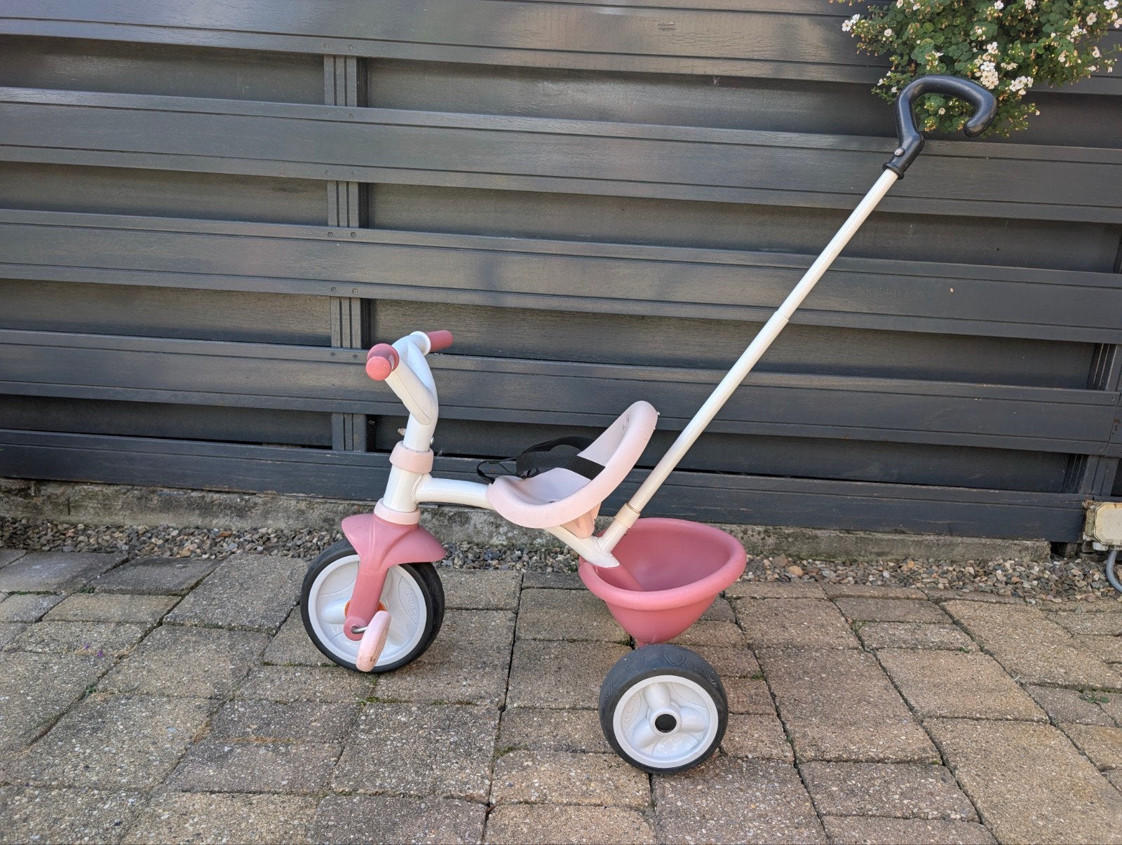 Smoby 3-wieler fiets oud roze met duwstang, Kinderen en Baby's, Speelgoed | Buiten | Voertuigen en Loopfietsen, Ophalen, Gebruikt