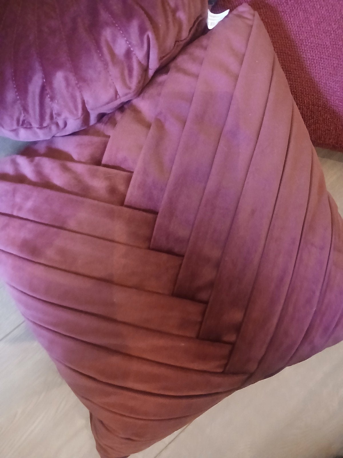 3x Riverdale Kussens Bordeaux Rood, Huis en Inrichting, Woonaccessoires | Kussens, Overige merken, Vierkant, Zo goed als nieuw
