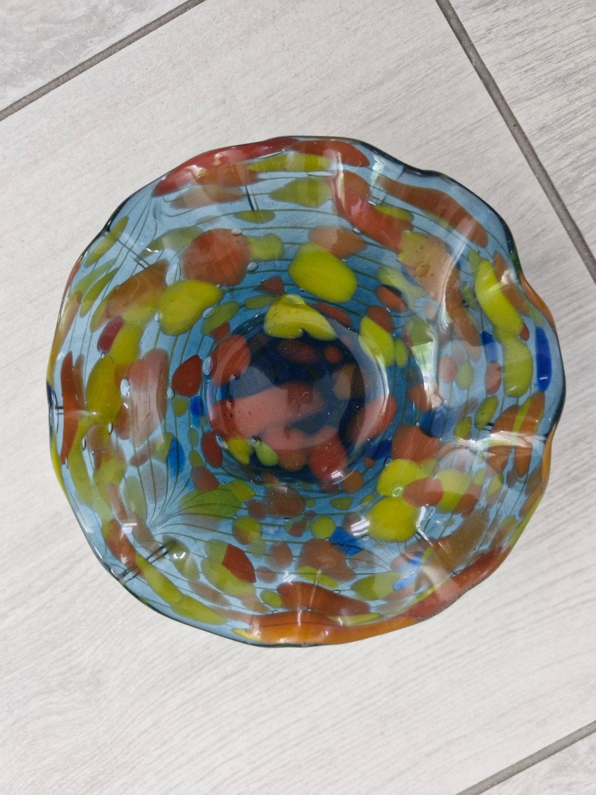 Handgeblazen glazen schaaltje - Murano/Tutti Frutti stijl, Huis en Inrichting, Woonaccessoires | Schalen en Manden, Ophalen of Verzenden