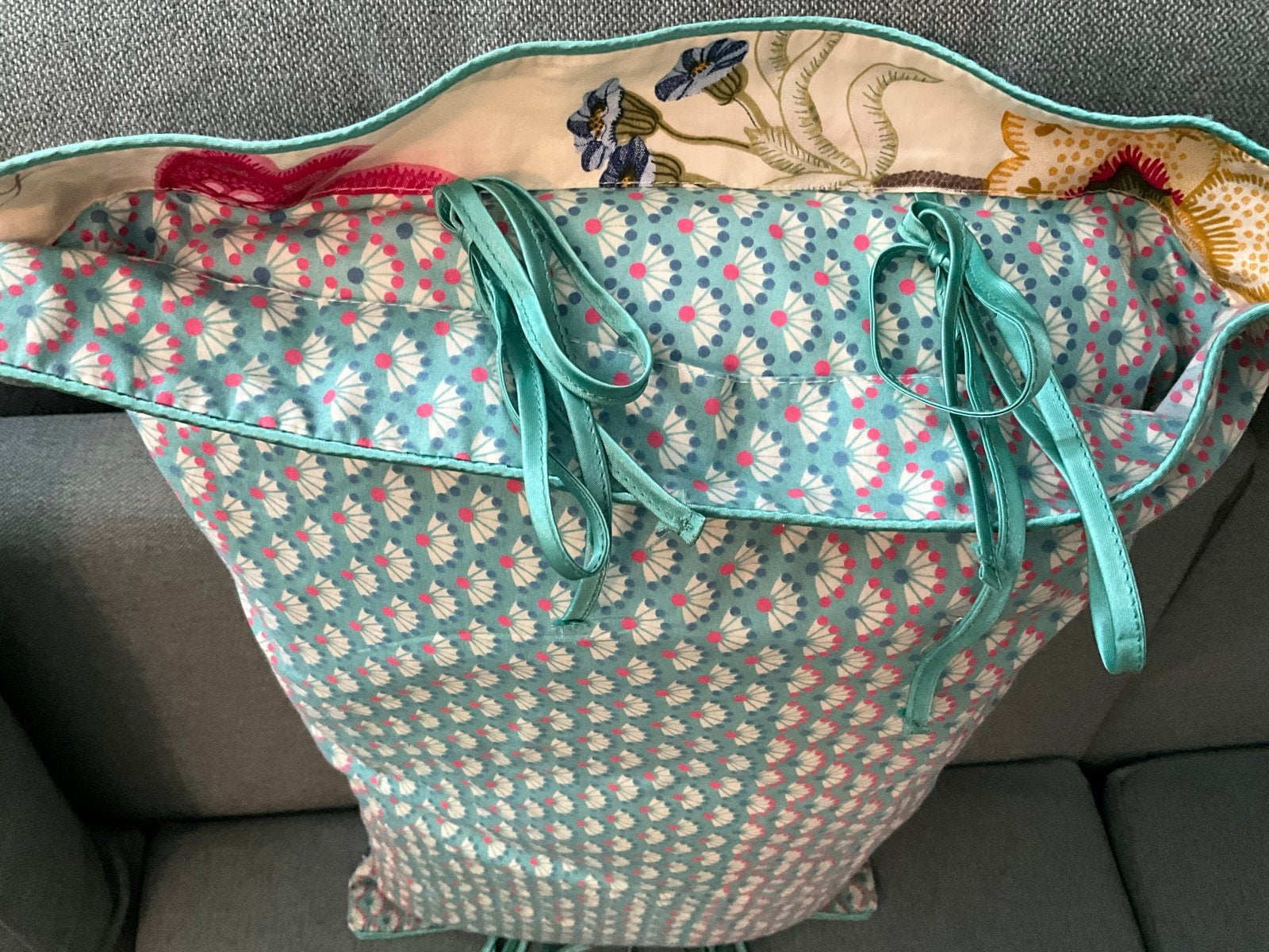 Decoratieve Kussenset: Bloemen, Vogels & Geometrisch, Huis en Inrichting, Ophalen of Verzenden, Zo goed als nieuw, Overige kleuren