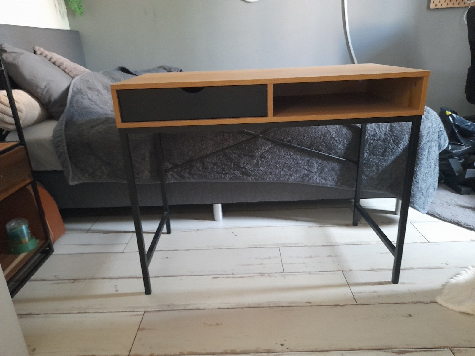 Modern bureau met lade en opbergvak - Hout en metaal, Ophalen, Met lades, Gebruikt, Hout