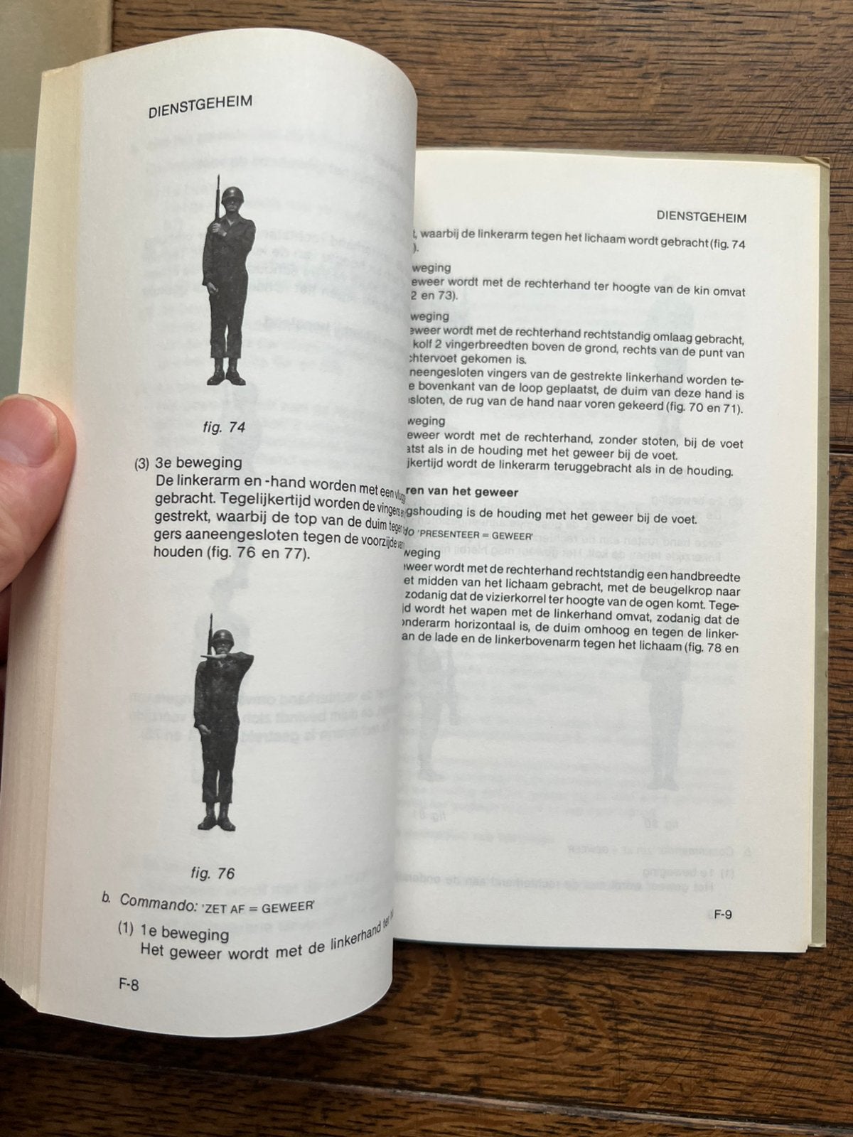 KL Defensie exercitie voorschrift Uzi Fal Garand Sabel etc, Verzenden, Nederland, Landmacht