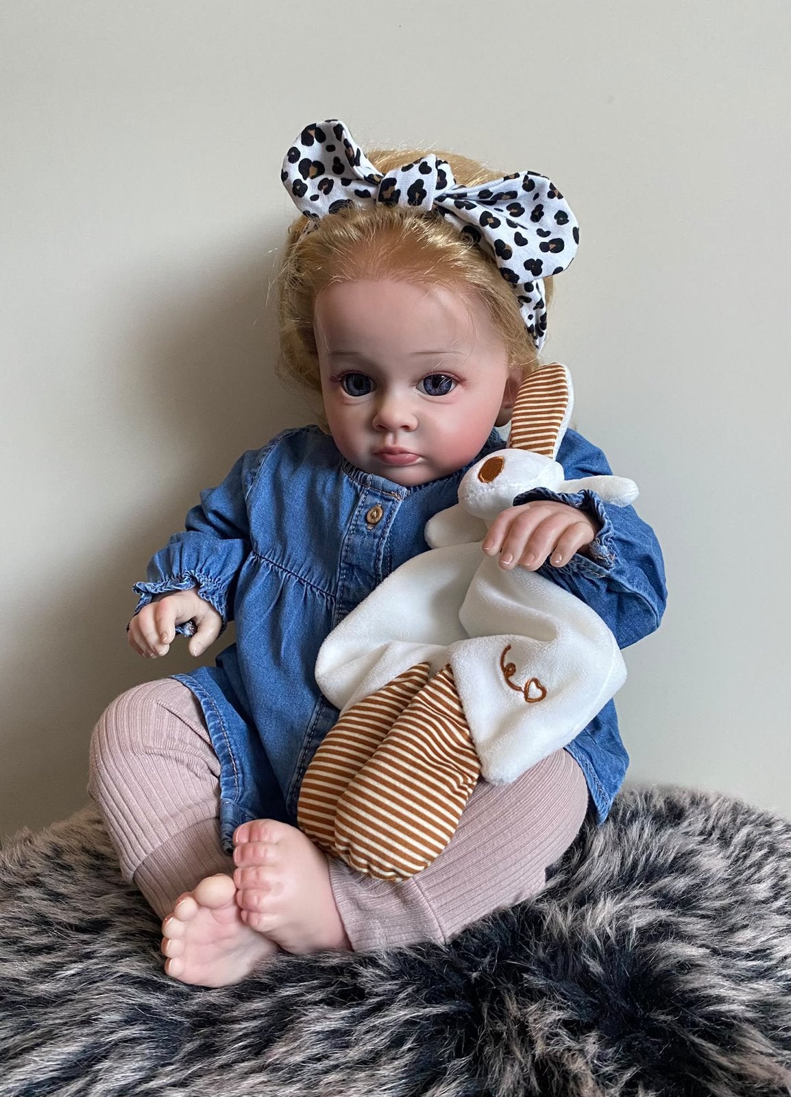 Super leuk Reborn meisje 🌷, Verzenden, Zo goed als nieuw, Overige kleuren, Trouwpak