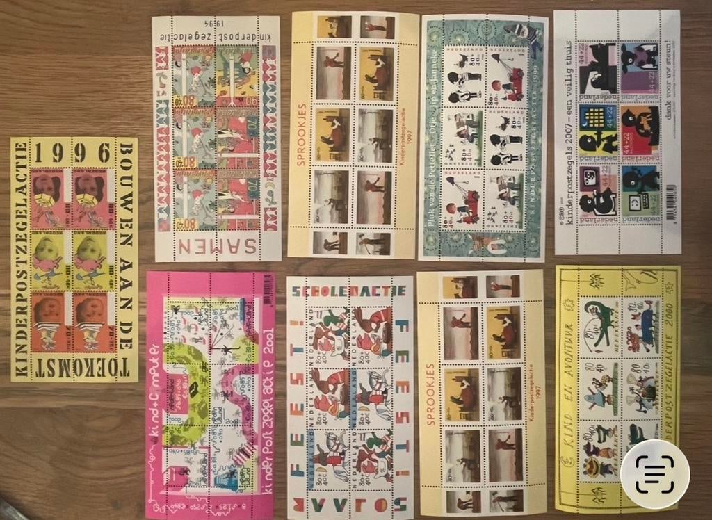 Uit erfenis restant postzegels enz, Ophalen of Verzenden