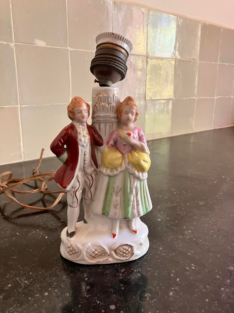 Vintage Porseleinen Lampje met figuur van paar, Ophalen