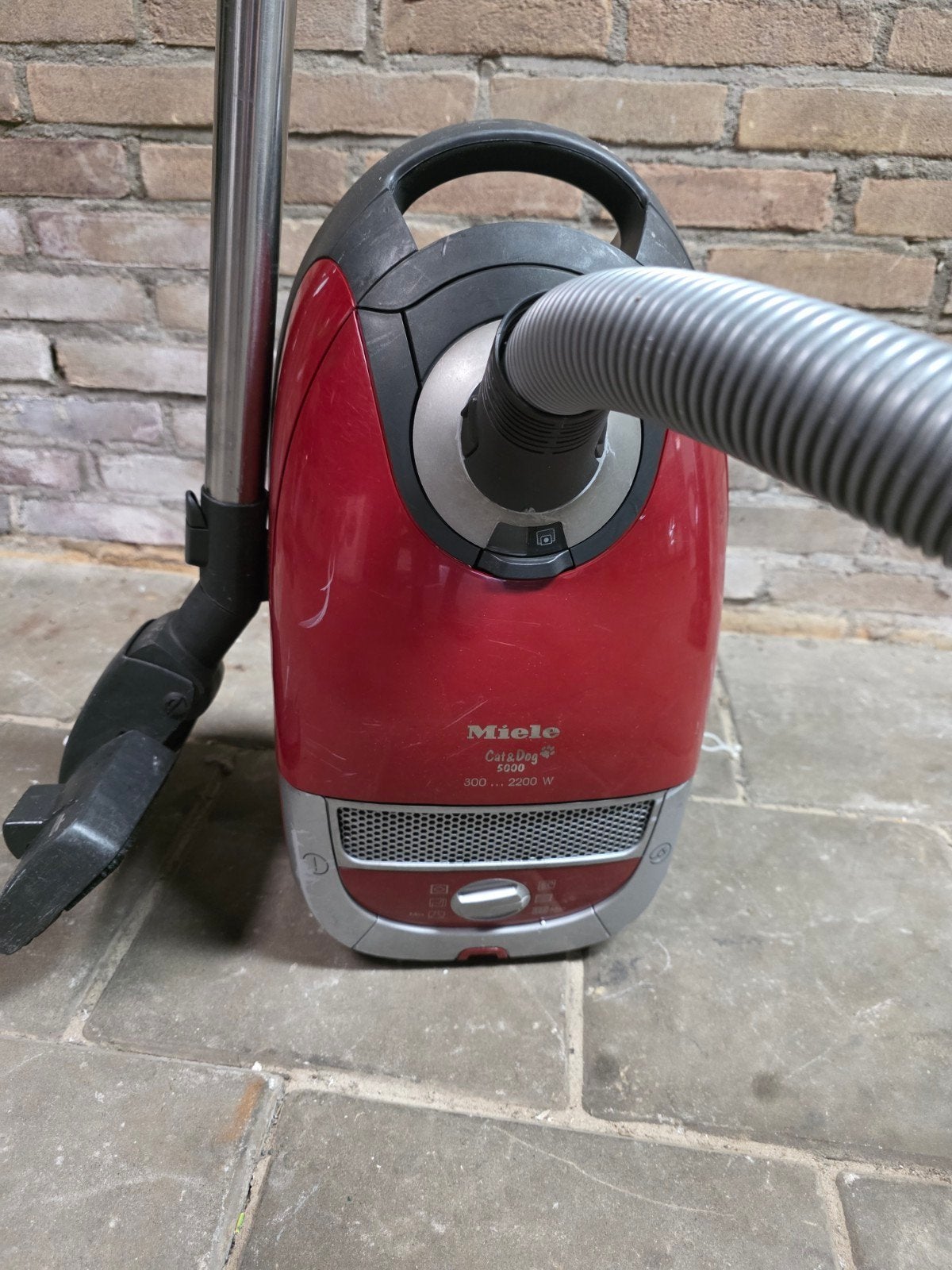 Miele stofzuiger 2200W Cats & Dogs uitgevoerd., Witgoed en Apparatuur, Stofzuigers, Stofzak, Gebruikt, Geschikt voor harde vloeren