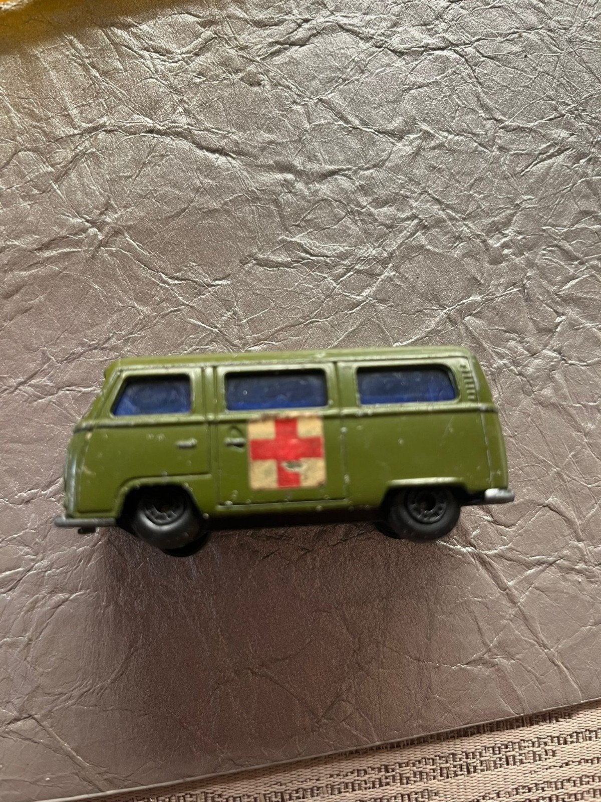 Vintage Matchbox Volkswagen Ambulance (legergroen), Overige merken, Gebruikt, 1:50 of kleiner, Auto