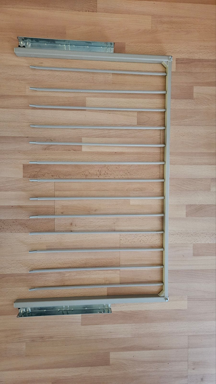 IKEA KOMPLEMENT Uittrekbare Broekhanger - Zo goed als nieuw, Huis en Inrichting, Met plank(en), Zo goed als nieuw, Minder dan 100 cm