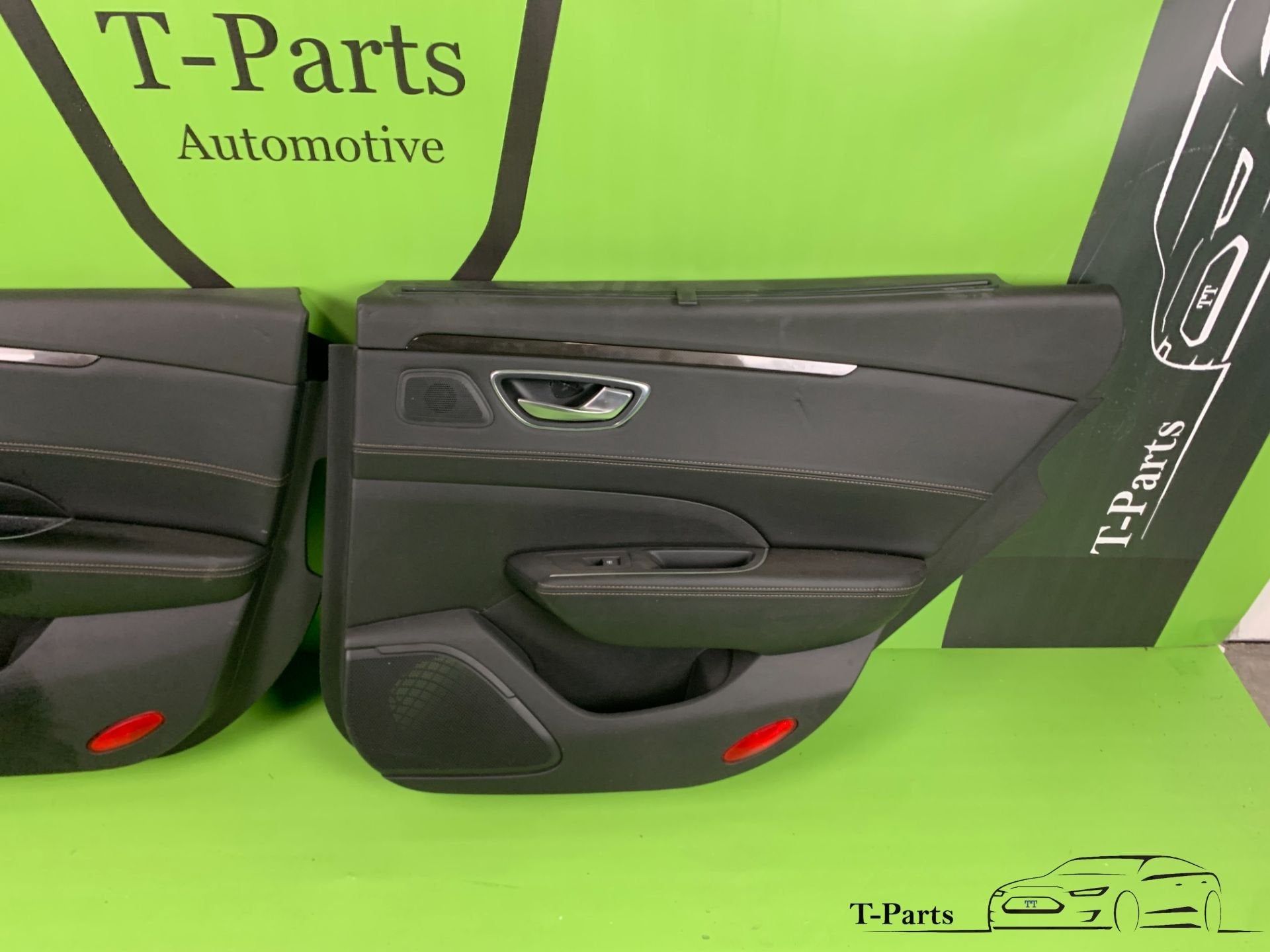 renault talisman rechts deur paneel bekleding 829006576r, Info@fabrikant.eu, Renault, Ophalen of Verzenden, Fabrikantstraat 1
1000 AA  Amsterdam