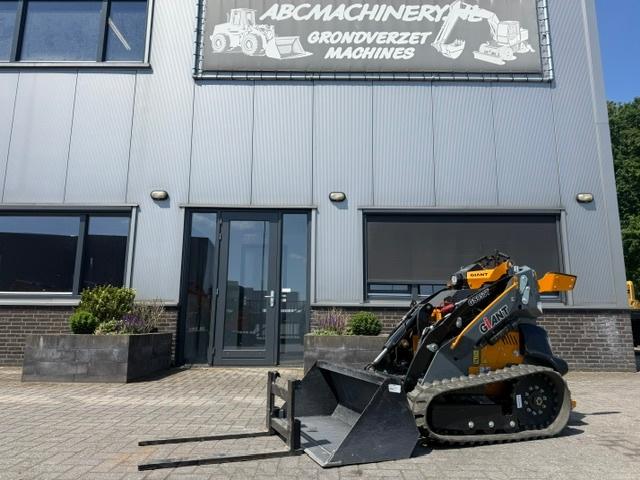Giant GS950T DEMO 10uur Skidster Skid steer Minishovel NIEUW, Ophalen of Verzenden, Wiellader of Shovel