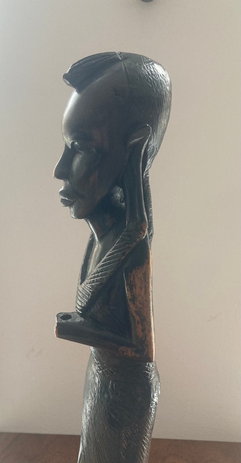 Afrikaans houten beeldje, Antiek en Kunst, Ophalen of Verzenden, Handgemaakt, 20 - 50 cm, Beeld