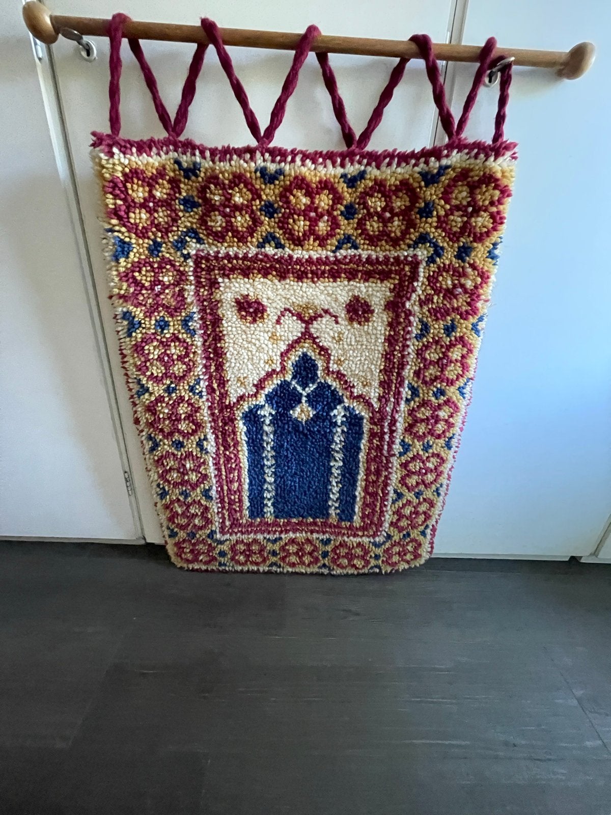 Vintage Handgemaakt Wandkleed, Ophalen