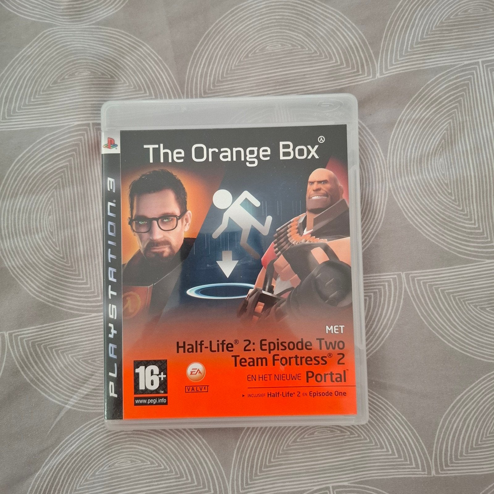The Orange Box PS3 - Half-Life 2, Portal, Team Fortress 2, Spelcomputers en Games, Games | Sony PlayStation 3, Online, Shooter