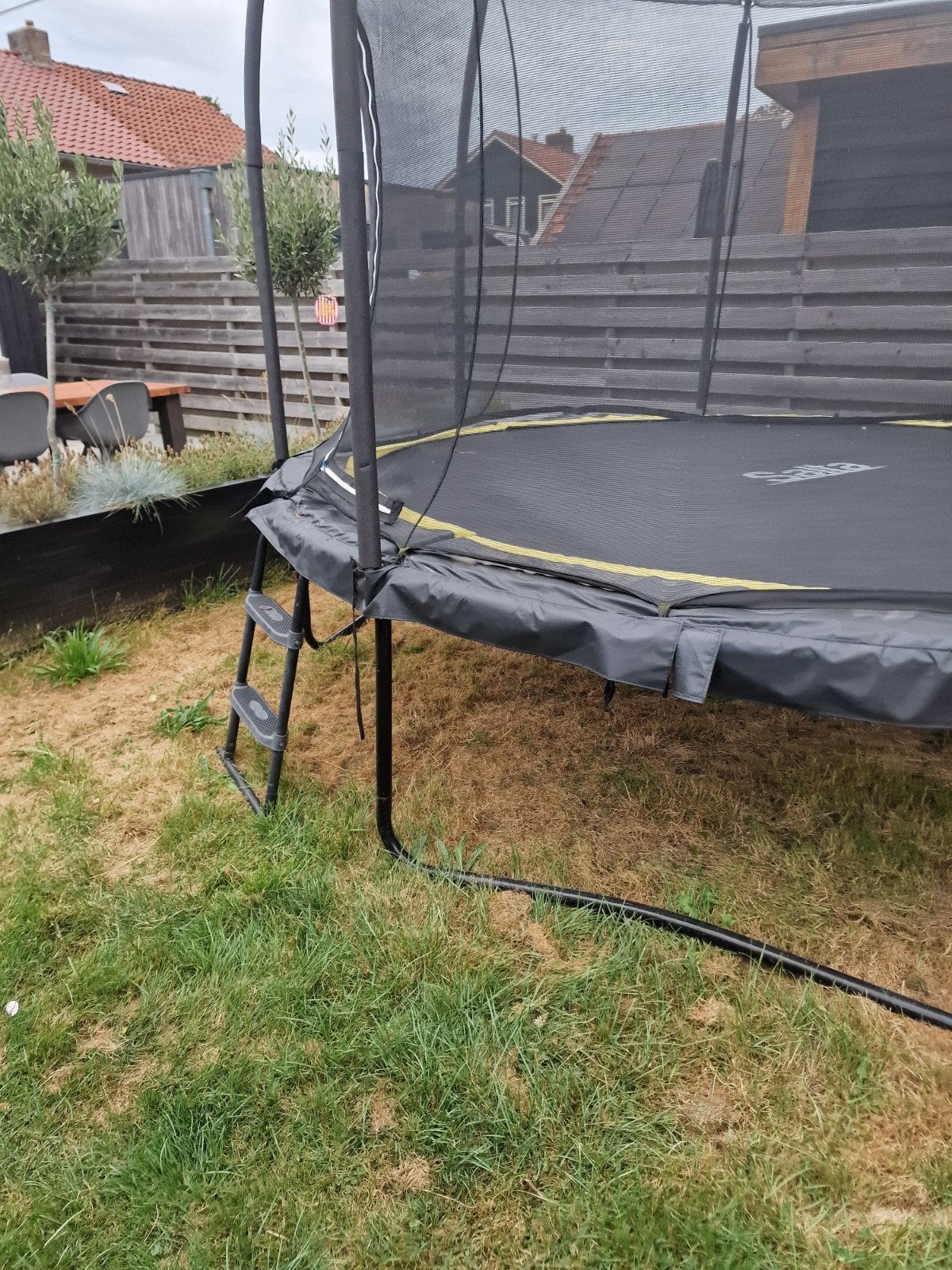Salta trampoline met veiligheidsnet en ladder, Ophalen, Gebruikt