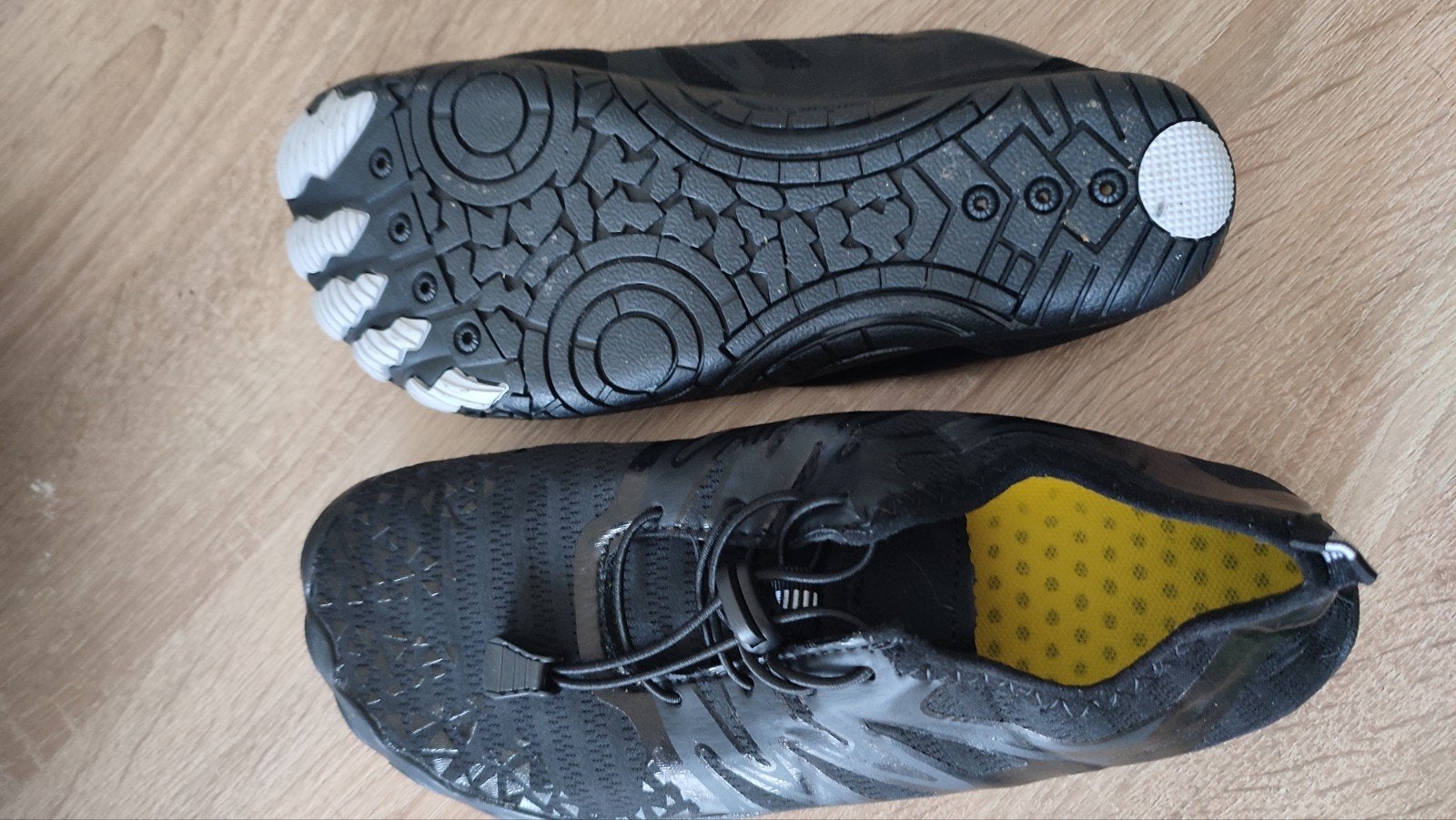 Nieuwe waterschoenen maat 40, Watersport en Boten, Watersportkleding, Ophalen of Verzenden, Nieuw, Dame of Heer, Zeil- of Surfschoenen